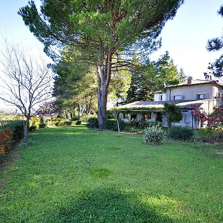 Passonuovo Villa *